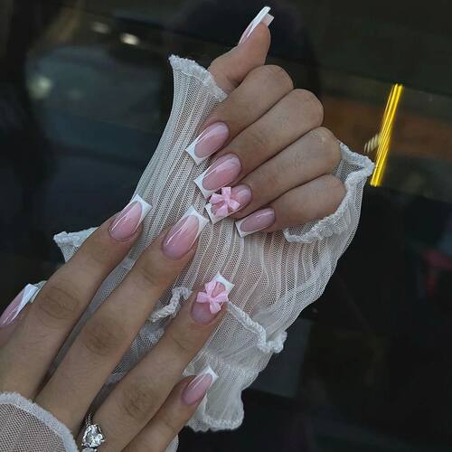 24 PCS - French White Square Fake Nails, Pink Three-Dimensio