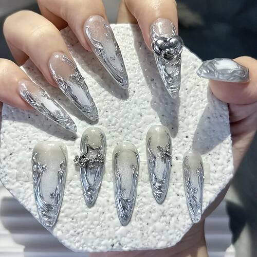 Gradient Silver Vine Gilt Heart Long Tip Handmade Designer P