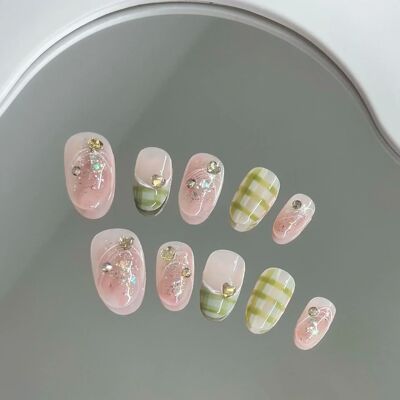 10Pcs Short Handmade Pink Press on Nails Spring French Rhine