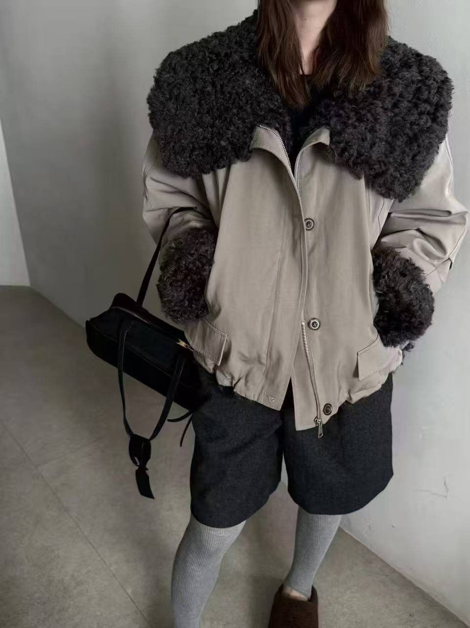 2025新款韩版时尚百搭宽松休闲翻领羽绒服派克服