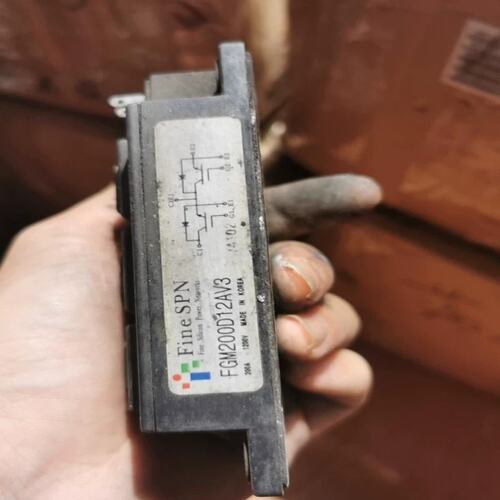 议价FGM200D12AV3 模块包好-