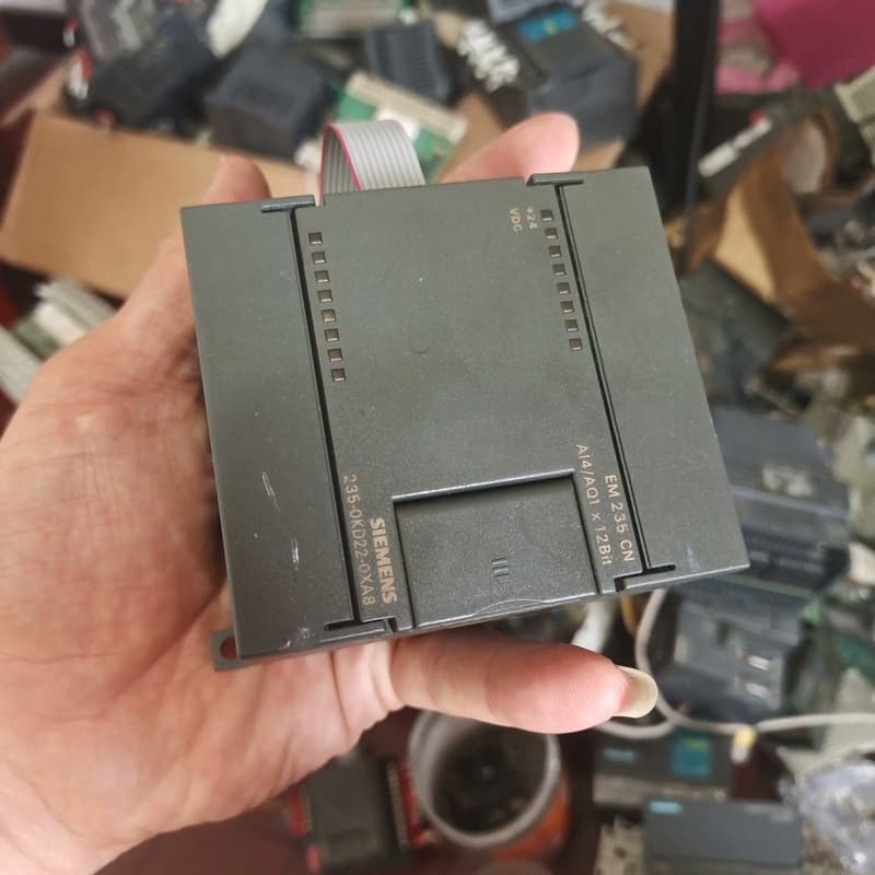 正品西门子EM235模块6ES7 235-0KD22-0XA--议价商品
