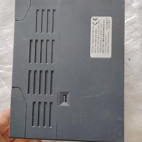 ZONCH上海众辰变频器H2400A01D5K-DK，380--议价商品