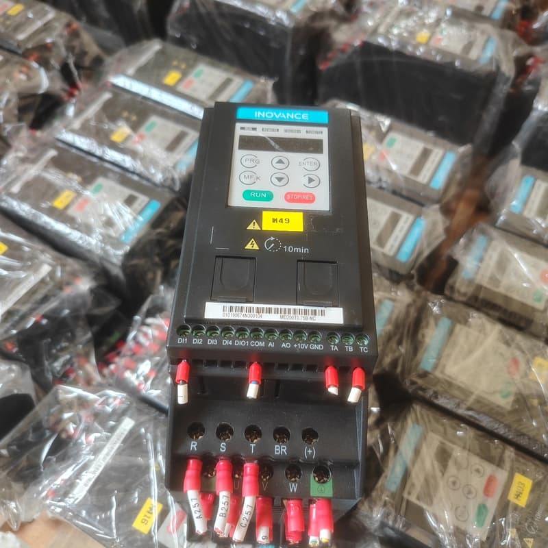 汇川变频器MD200T0.75B-NC，二手拆机，成色充新，--议价商品