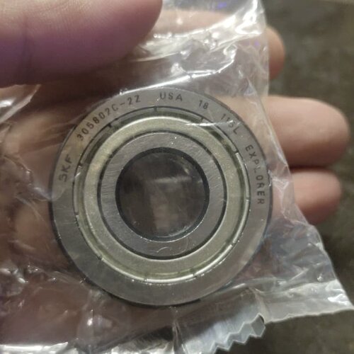 处理全新SKF滚轮轴承305802C 尺寸内15外40高1--议价商品