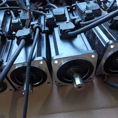 B3台达伺服电机总线型！750瓦现货！ASD-B3-0721--议价商品