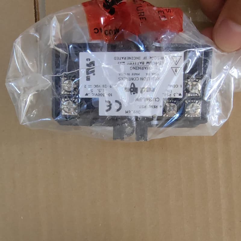 美国红狮仪表 CUB4L8W2 库存一台 欢迎选购--议价商品