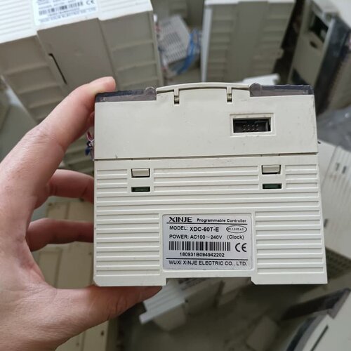 信捷PLC XDC-60T-E，原装拆机，功能完好，成色轻微--议价商品