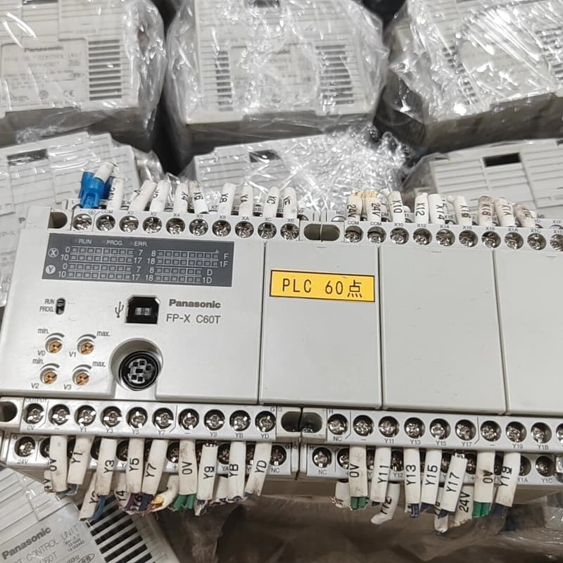 松下PLC FP-X C60T,二手拆机,功能包好。成色漂亮--议价商品