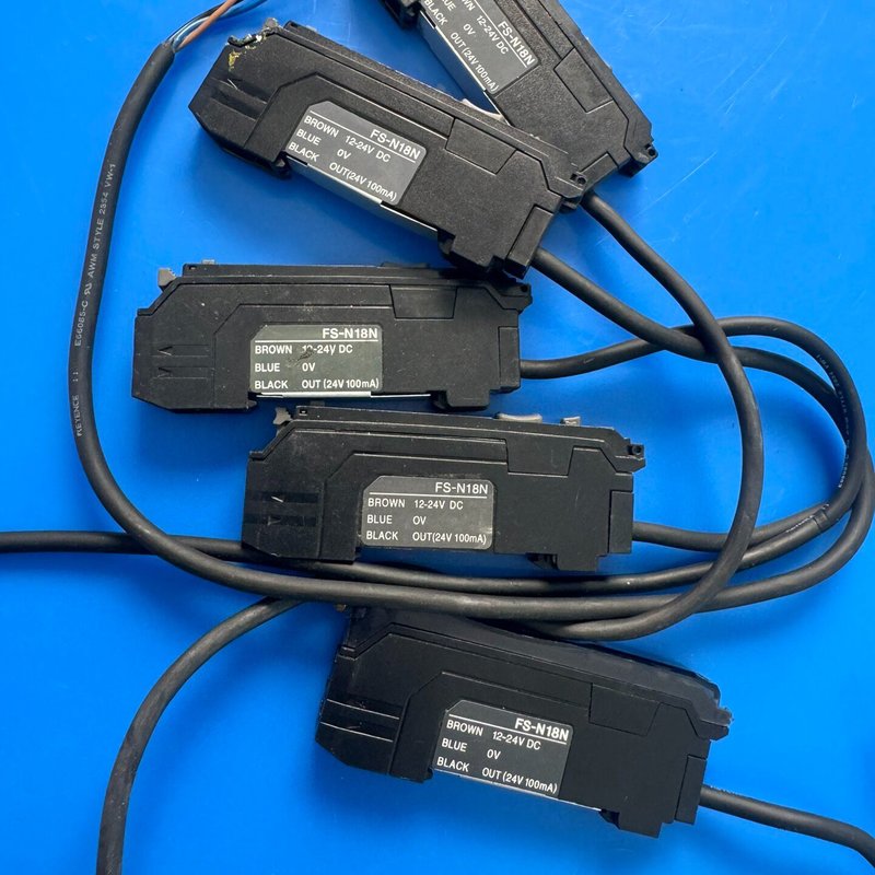 基恩士FS-N18NFS-N11N光纤放大器,原装正品,带线--议价商品