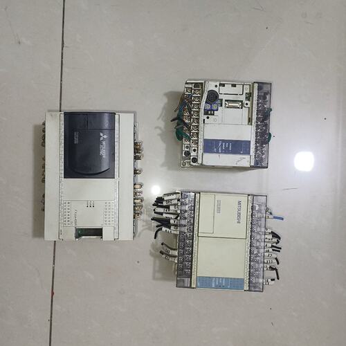 原装拆机三菱plc FX1S-30MR-001一个110元，--议价商品