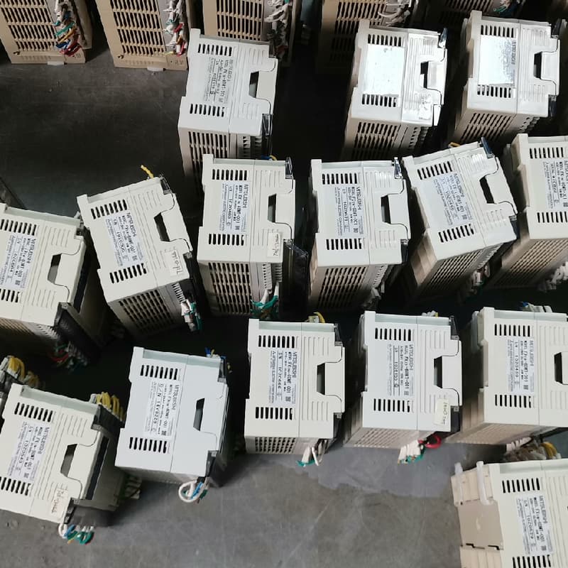 三菱国产PLC FX1N-60MT-001 成色如图所示，功--议价商品