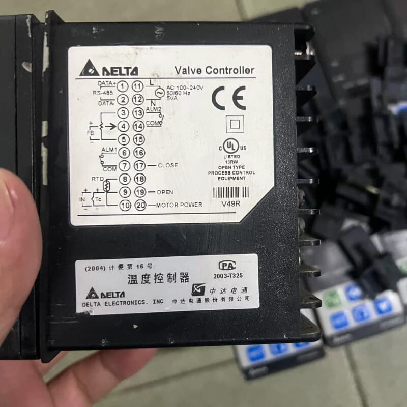 台达温控表 DTⅤ4896R,实物拍摄,功能正常,单价 88--议价商品