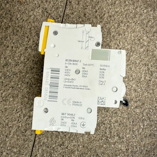 施耐德漏电保护开关，型号IC60L MA16A，原装正品，全--议价商品