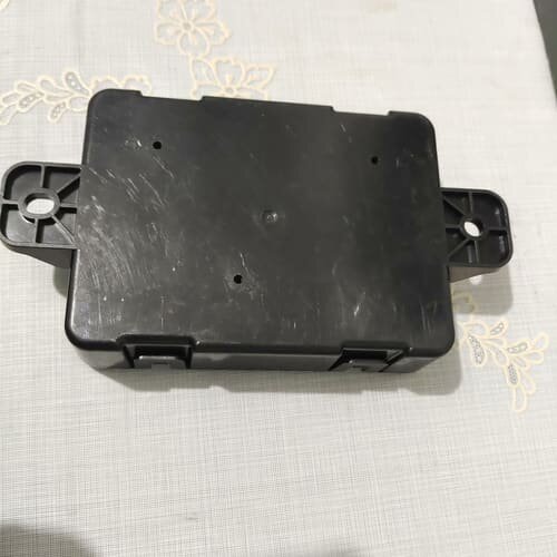 陕汽X5000空调控制器,二手拆机功能包好,DZ961895--议价商品