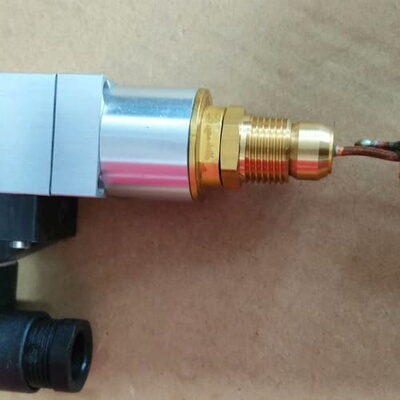 丹佛斯温度开关MBC8100 全新原装 061B800466--议价商品