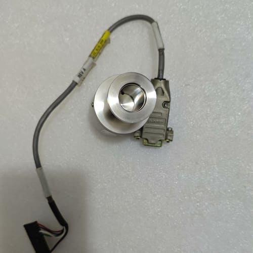 拆机MKS万机仪器 925C系列真空计 压力传感器925C---议价商品