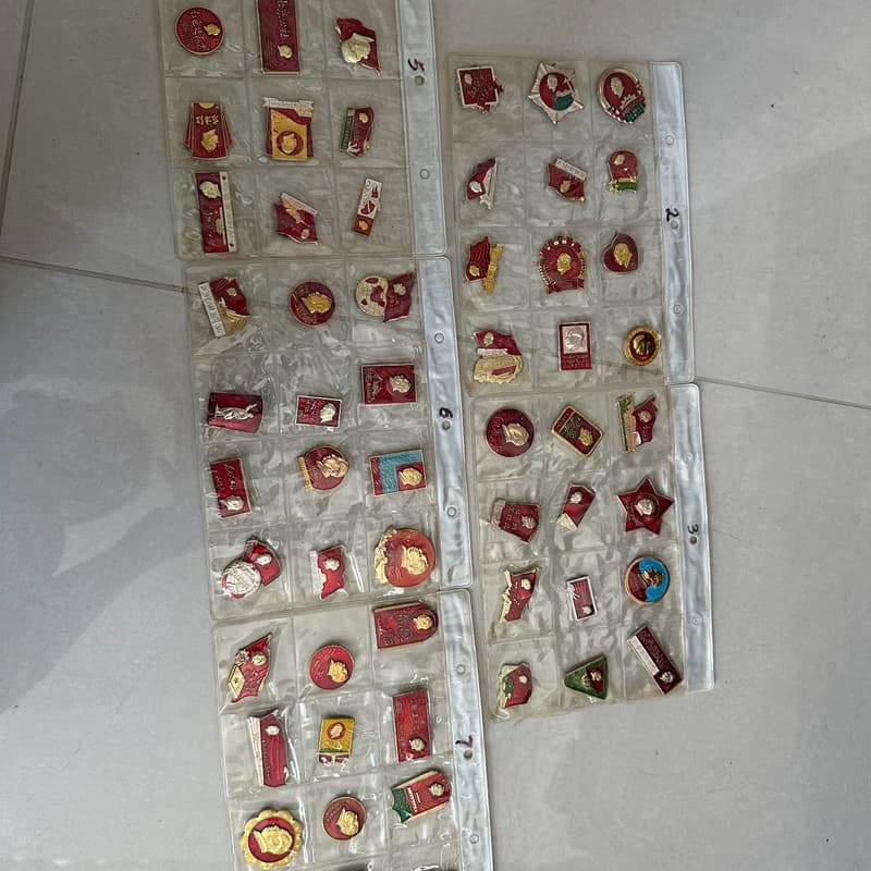 老纪念章一批,红色题材,毛主席像章为主,还有部分异形章,材质
