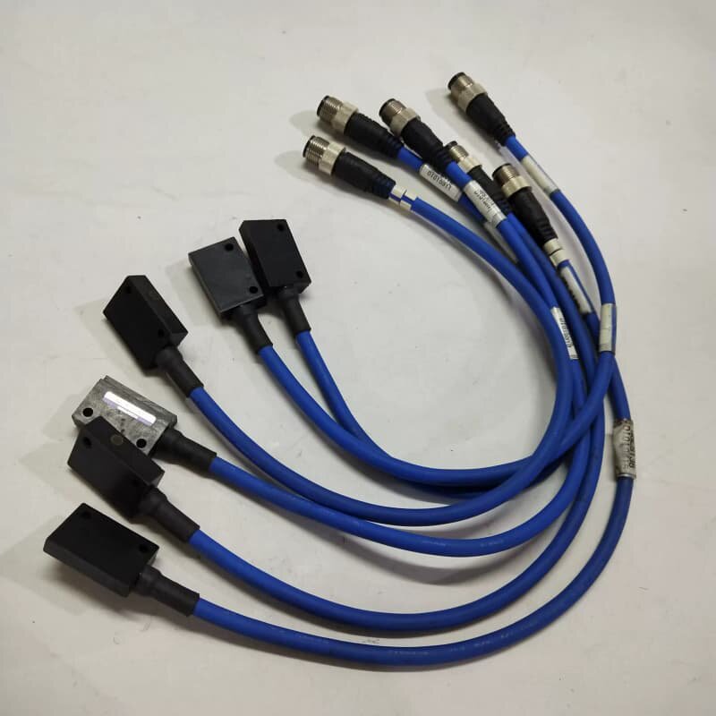 小金井ZD136E-34磁性开关 二手低价供应 实物实图拍摄--议价商品