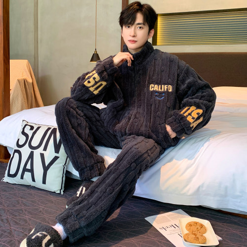 男士法兰绒冬季保暖睡衣家居服