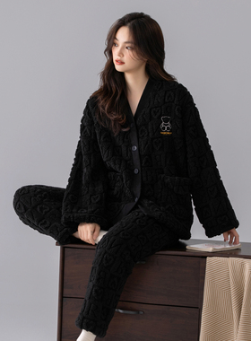 睡衣女款秋冬季加厚珊瑚绒保暖黑色套装法兰绒韩版可爱小熊家居服