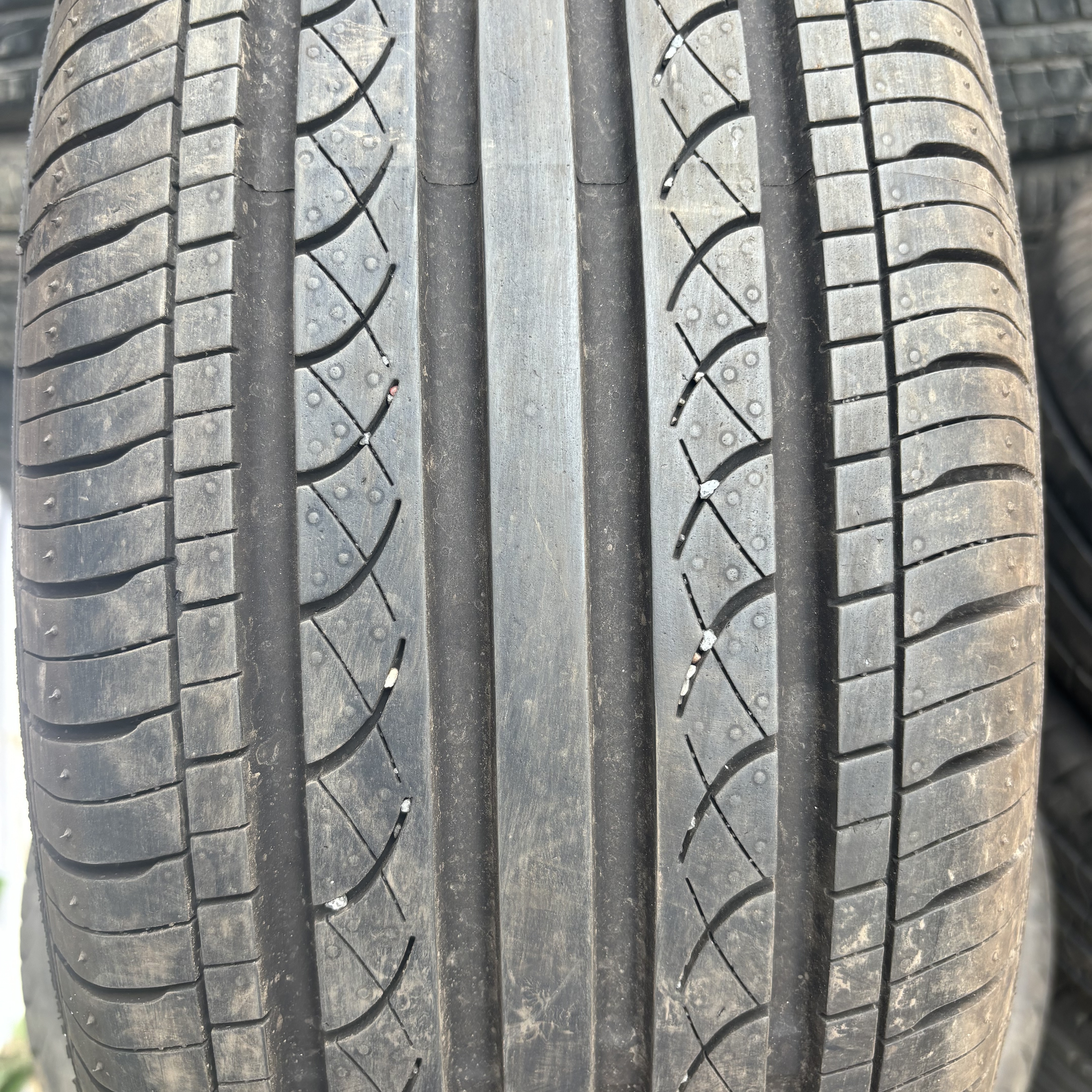 九成新二手拆车轮胎八九成新175185195 205215 /607075r131415