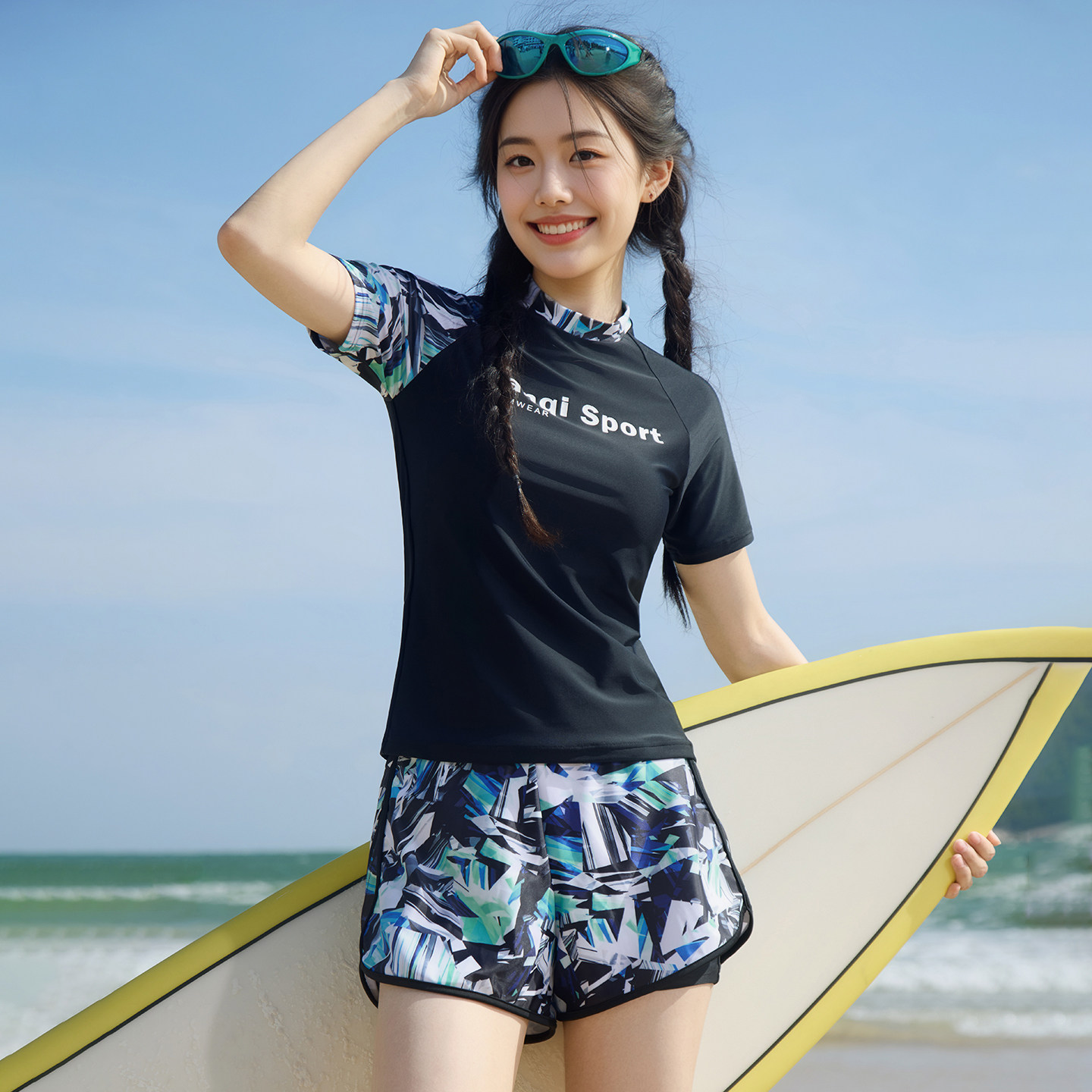 女士分体泳衣2026年新款运动平角裤修身显瘦海边度假温泉保守泳装