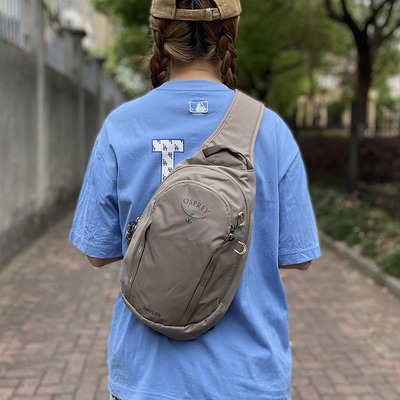 小鹰OSPREY运动包多功能