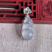 18K金镶福豆吊坠 手工精雕 缅甸天然A货玉石翡翠 老坑冰种