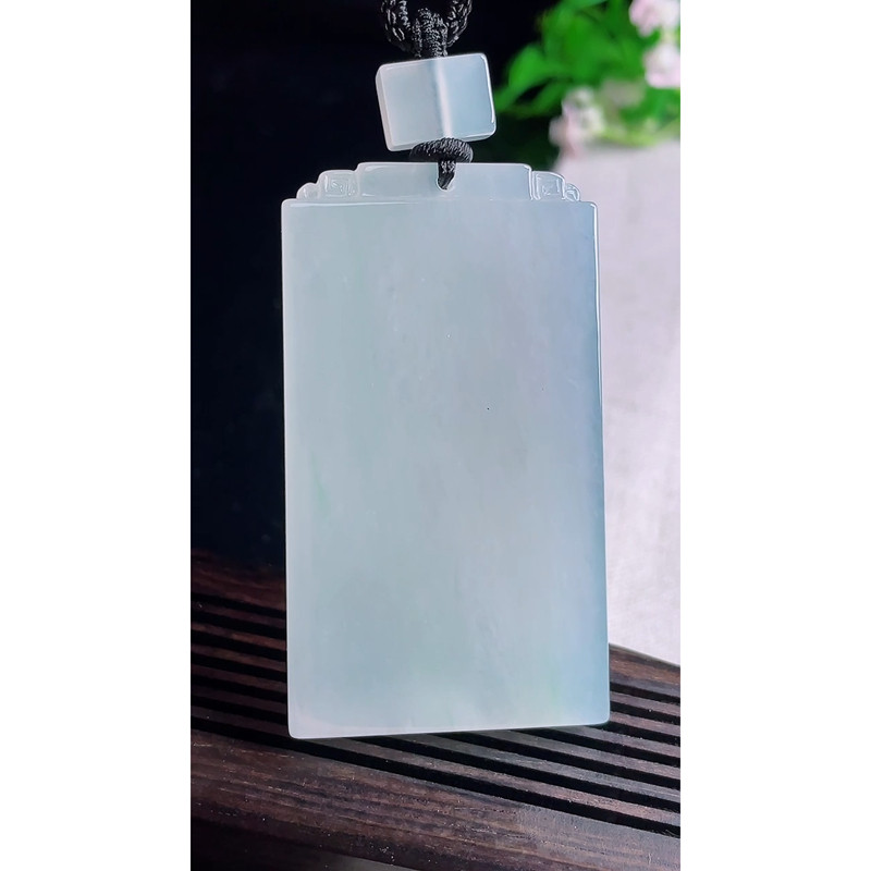 缅甸天然A货玉石翡翠 老坑冰种无事牌吊坠