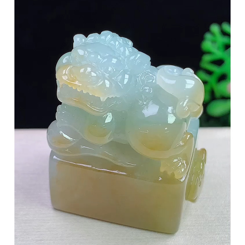 缅甸天然A货玉石翡翠挂件 精雕老坑冰种黄翡貔貅印章