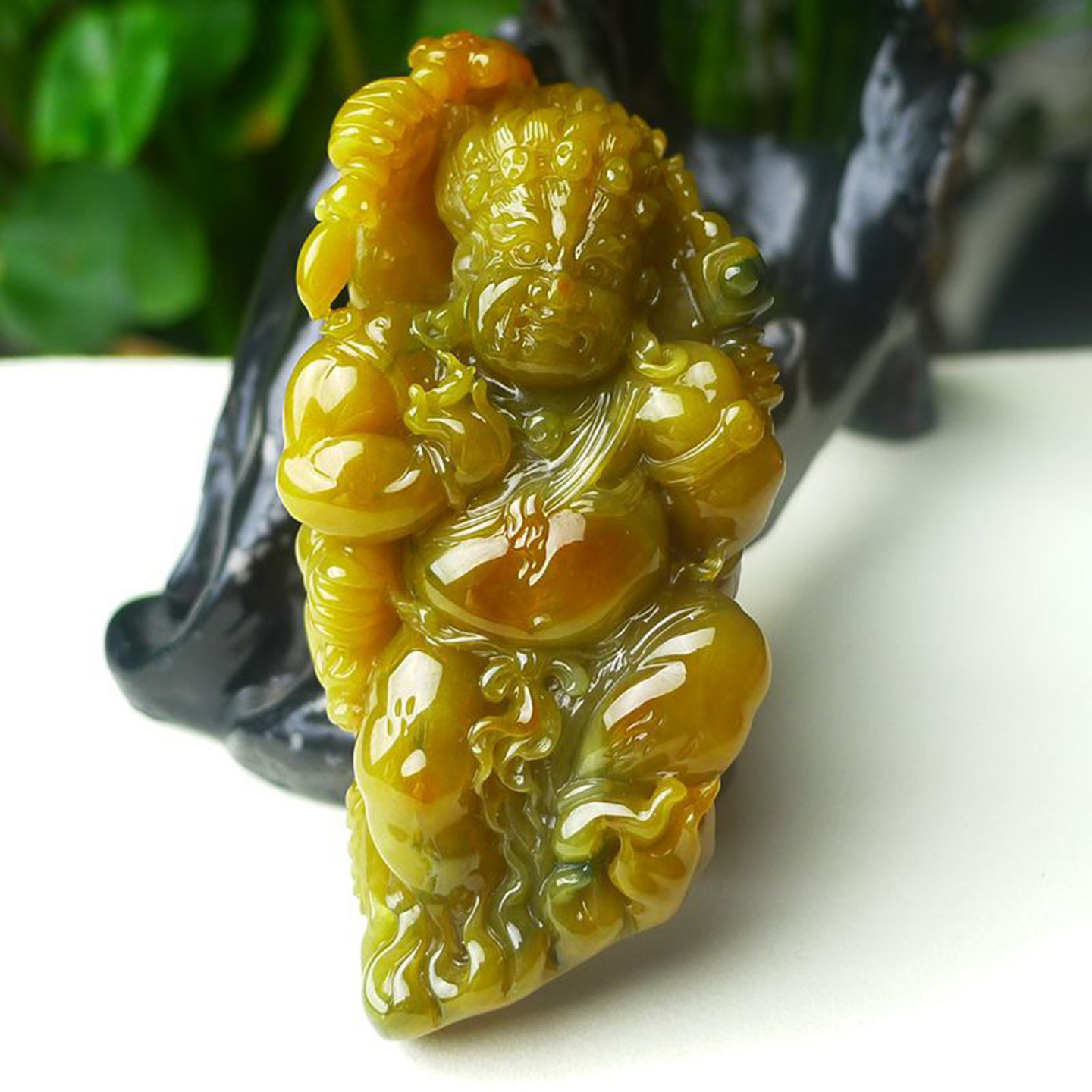 缅甸天然A货玉石翡翠老坑冰种手工精雕俏色巧雕 黄翡不动明王吊坠