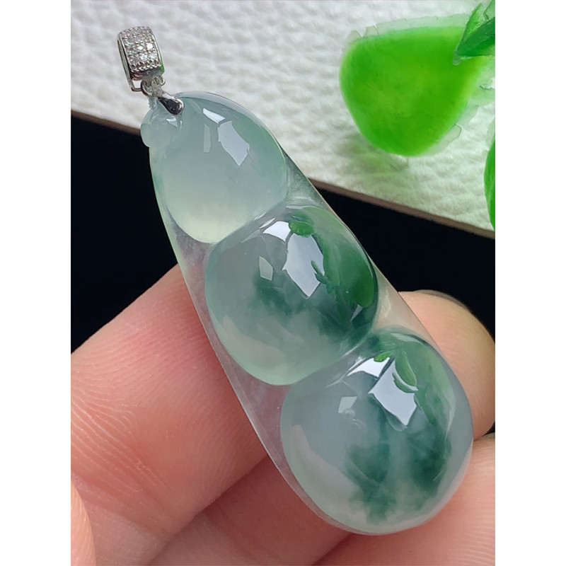 缅甸天然A货玉石翡翠老坑冰种手工精雕18k金扣镶嵌冰飘花福豆吊坠