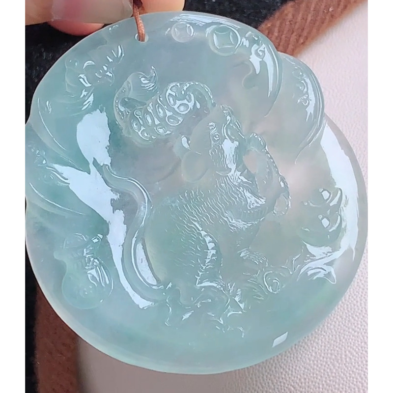 缅甸天然A货玉石翡翠 老坑冰种晴水生肖鼠牌吊坠
