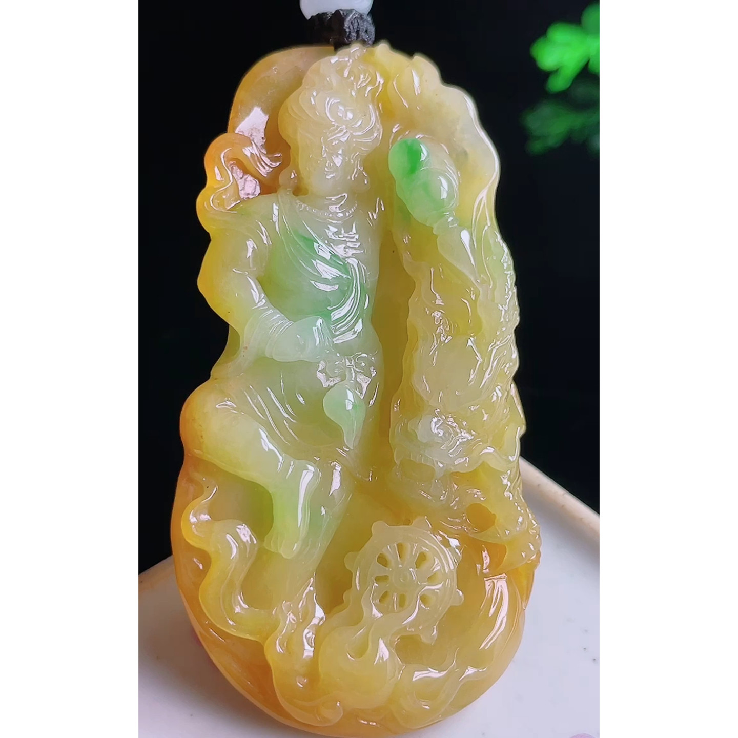 缅甸天然A货玉石翡翠 老坑冰种手工精雕黄翡飘绿祥龙不动明王吊坠