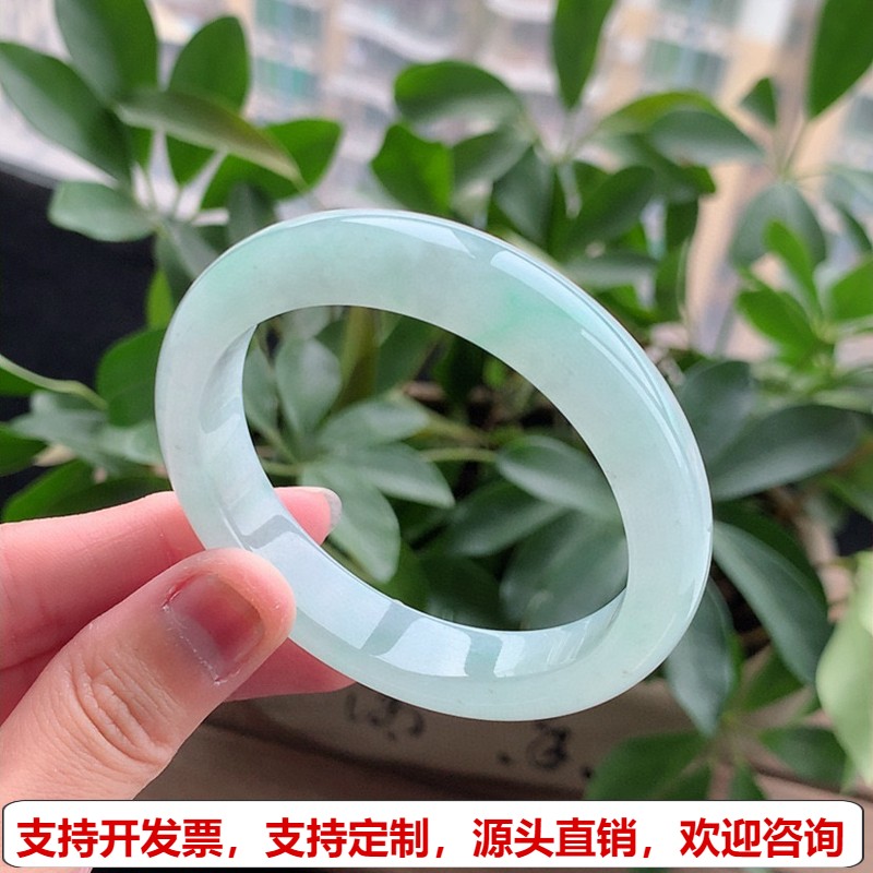 缅甸A货天然翡翠 老坑冰种飘绿正装正圈手镯53-54圈口 完美