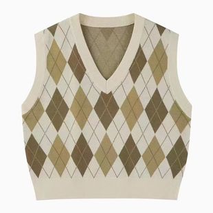 BrandyMelville bm复古学院风针织内搭背心马甲菱形格子V领针织衫