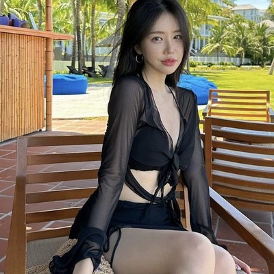 2025新款游泳衣分体三件套薄纱泳衣女遮肚显瘦沙滩度假温泉泳装
