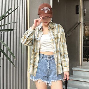 叠穿 休闲百搭宽松中长款 复古英伦风绿色格子衬衫 外套女春秋季