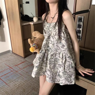 法式 小背心吊带女百搭甜辣妹宽松外穿蓬蓬连衣裙碎花 可爱无袖