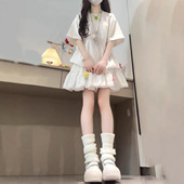 T恤搭配白色蓬蓬显瘦半身裙两件套装 甜美小个子时尚 潮流宽松短袖
