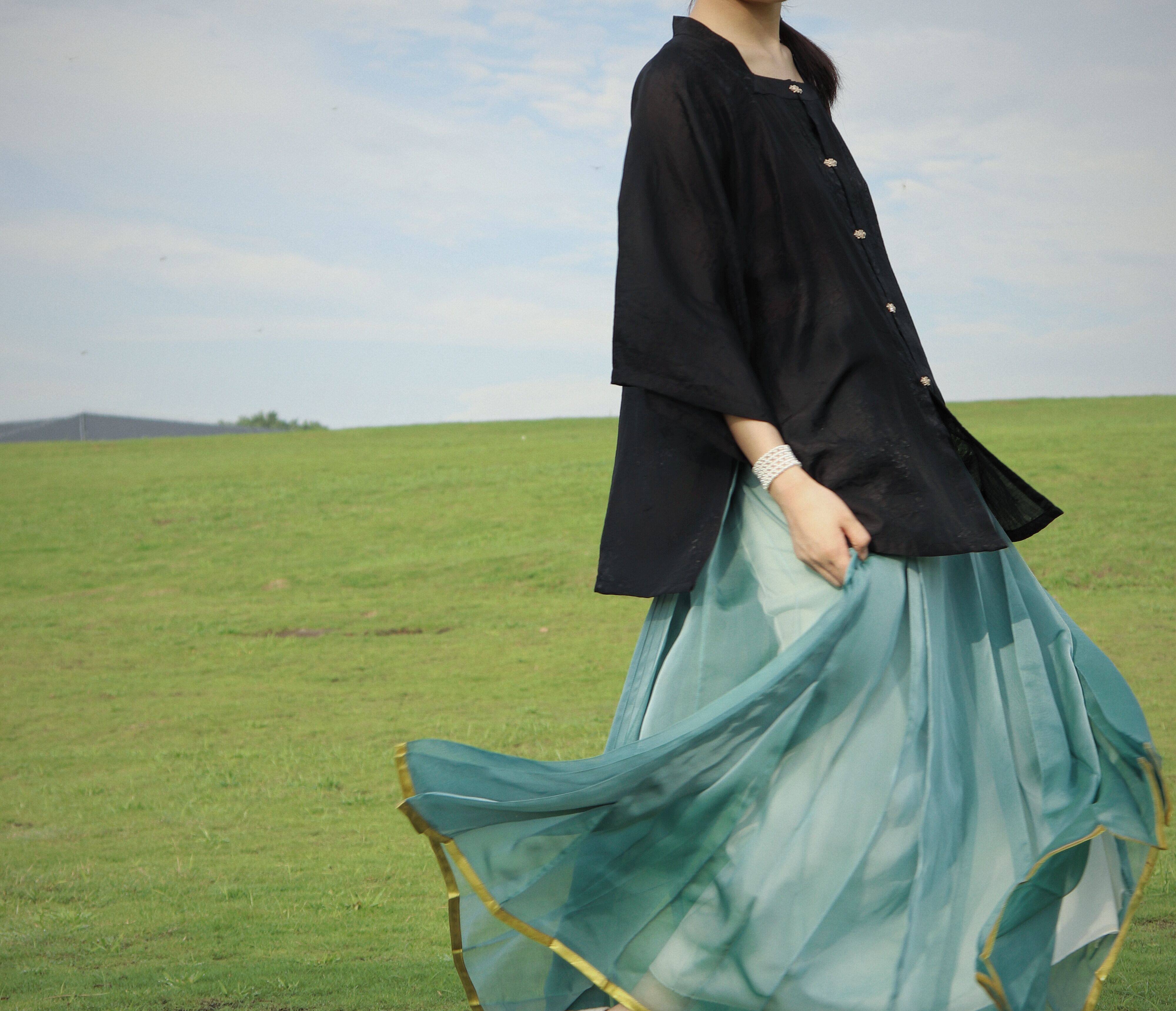 SHANG SHANG ZHE HUA MO XIA QIU MING 스퀘어 칼라 블라우스 송나라 스트레이트 칼라 더블 옆을 터놓은 부분 비행기 소매 접이식 칼라 긴 블라우스 HANFU