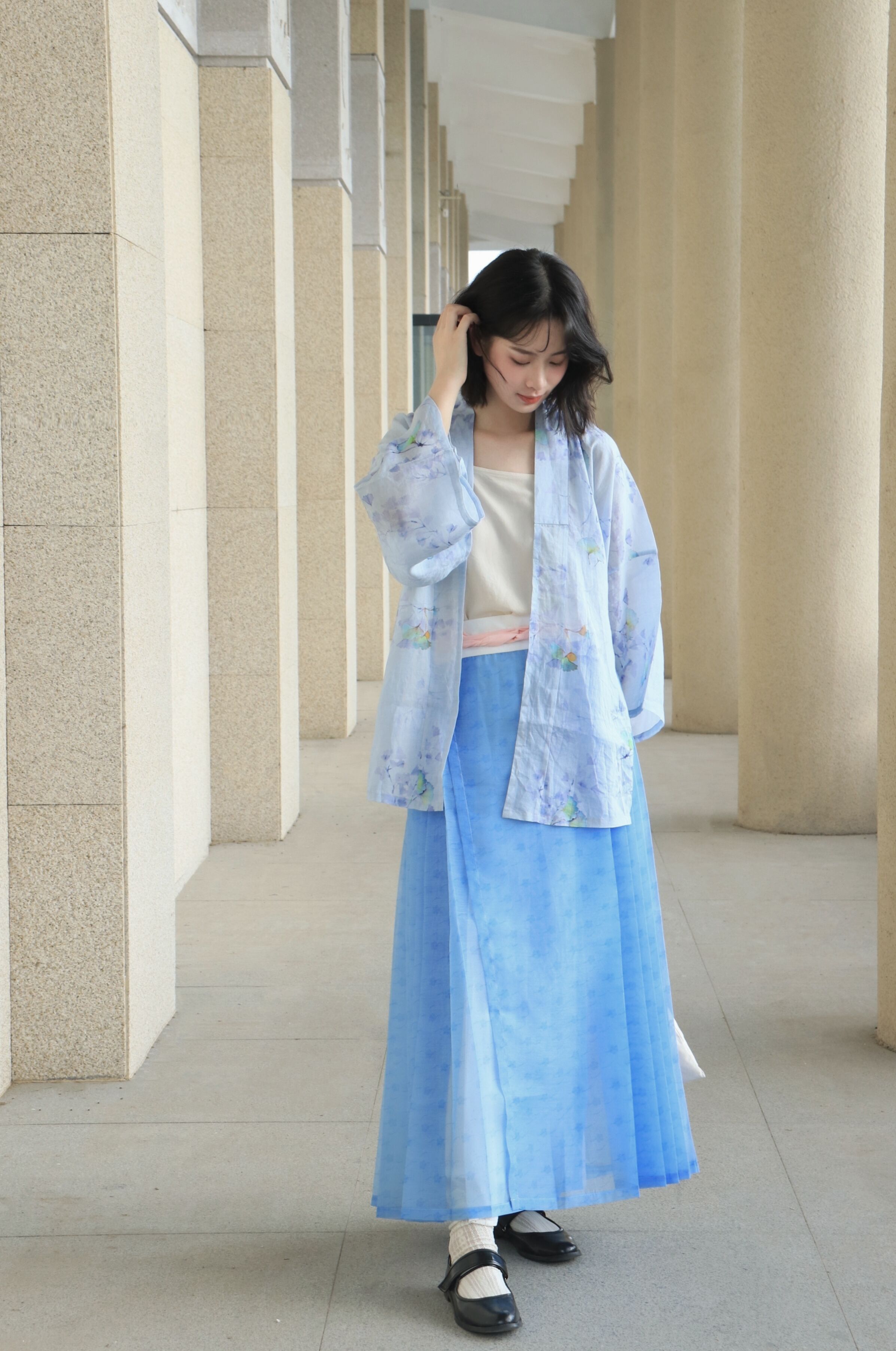 裳裳者华春夏苎麻印花折领衫
