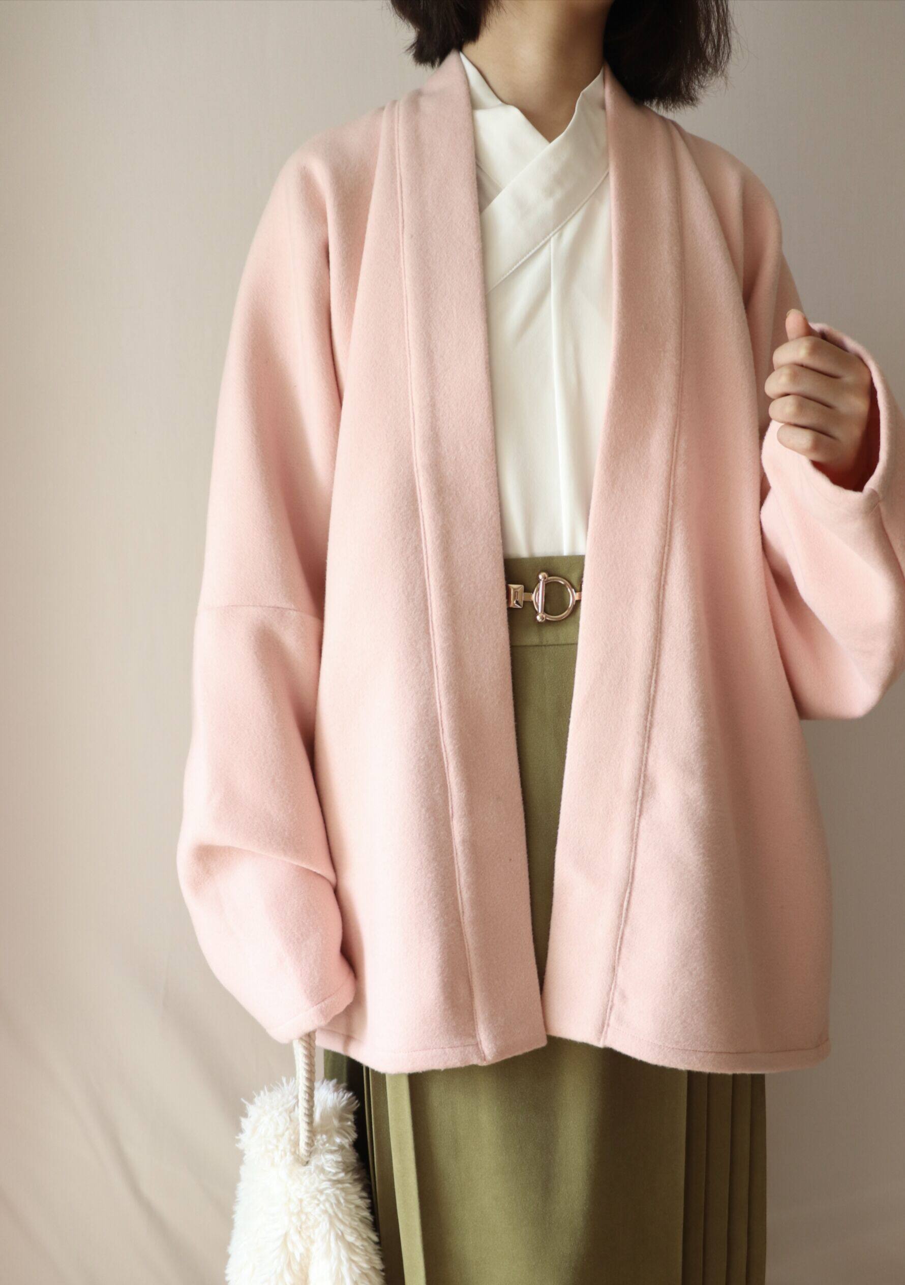 SHANG SHANG ZHE HUA 애프터눈 티 오리지널 송 왕조 스트레이트 칼라 더블 옆을 터놓은 부분 항공기 소매 짧은 셔츠 짧은 재킷 모직 일일 HANFU