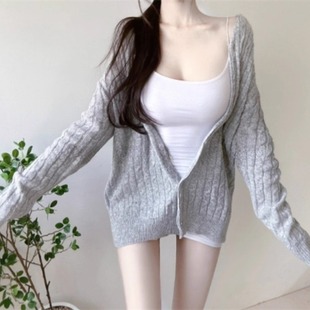 韩国慵懒麻花针织开衫女柔软亲肤秋季韩版V领纽扣中长款毛衣外套