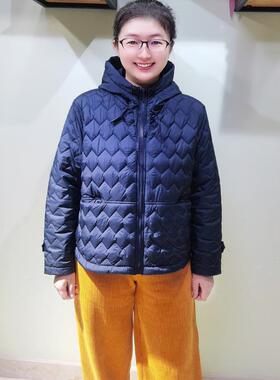 韫YUN女装冬季新品时尚连帽波浪格女棉衣 保暖防风短棉服外套1597