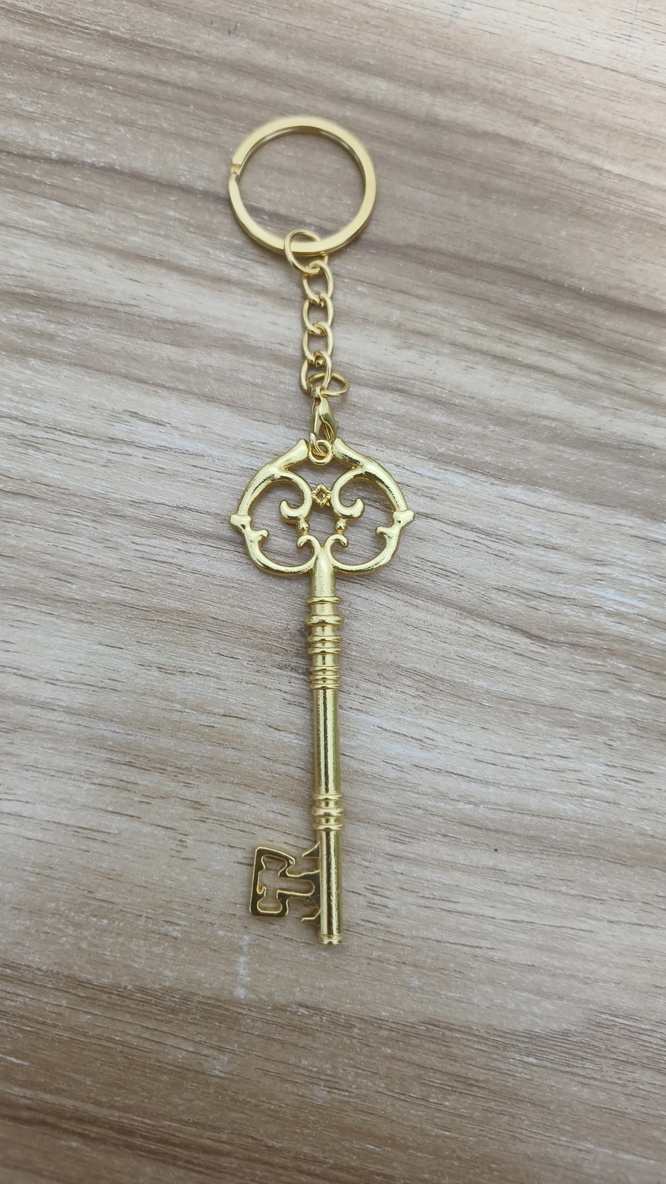 哈利波特周边魔法金钥匙钥匙扣，合金材质，金色款，古灵阁钥匙图片