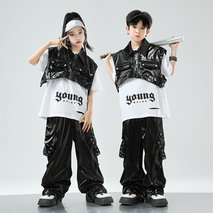 街舞儿童潮服演出服男童套装hiphop童装定制爵士女孩皮衣马甲走秀