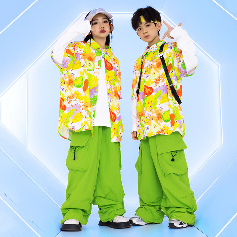 港风儿童服装小学生运动会团体班服男童街舞架子鼓表演出服hiphop