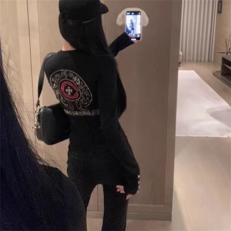 梵文十字架烫钻长袖T恤图片